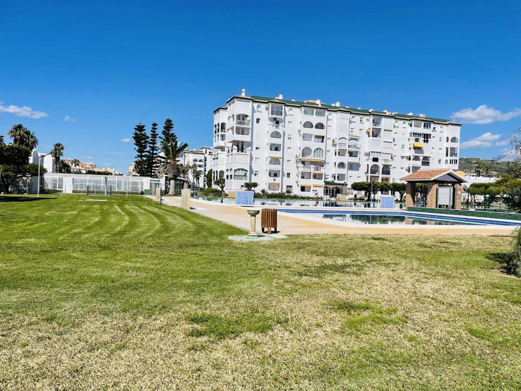 Apartamento Laguna Beach At Home Торрокс Екстер'єр фото
