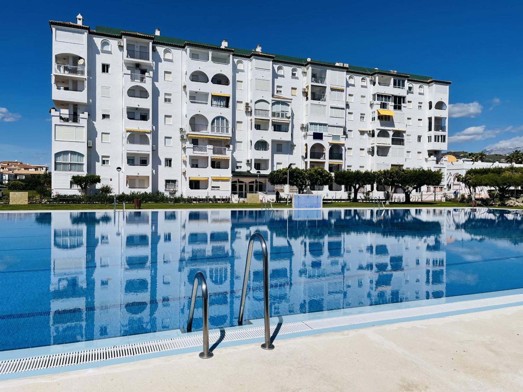 Apartamento Laguna Beach At Home Торрокс Екстер'єр фото
